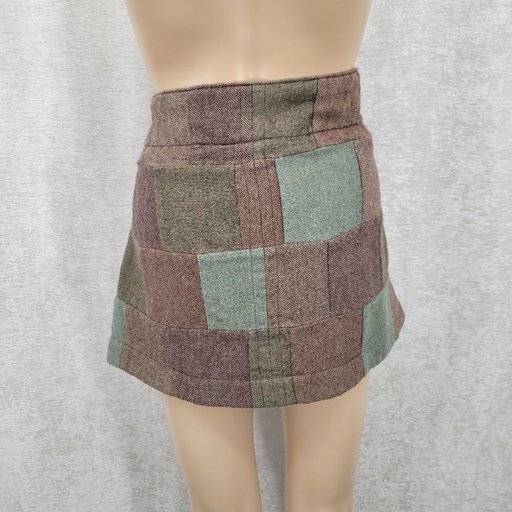 American Eagle Wool Blend Patchwork Mini Skirt In… - image 2